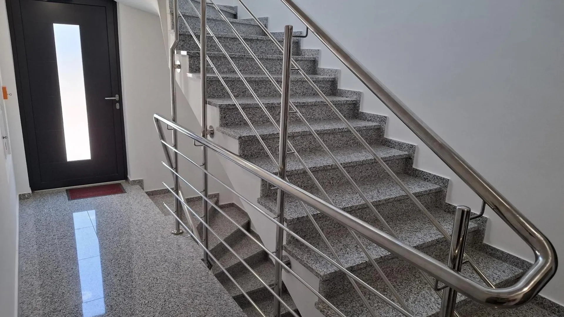 Apartman Plesa بوفليانا شقة